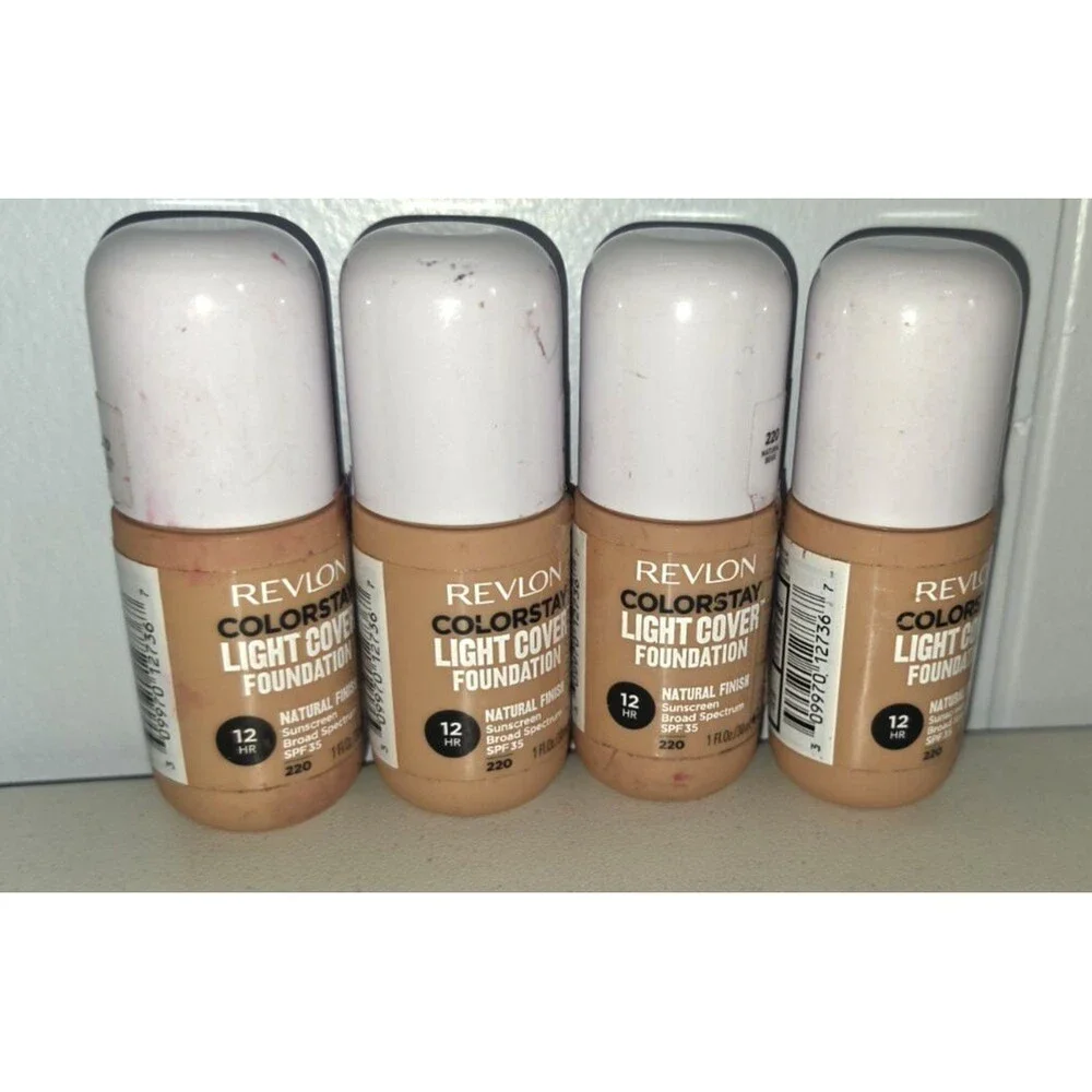 Revlon Colorstay Light Cover Foundation 12 hour Lot of 4 220 Natural Beige
